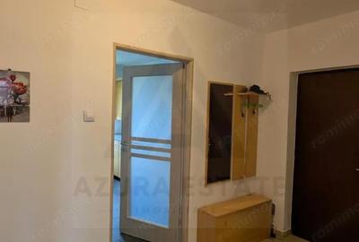 Apartament cu 3 camere decomandat în Ștefan cel Mare - 3