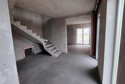 Duplex cu 3 camere cu Teren 251 Mp în Moșnița Nouă - 4