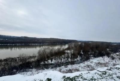 Teren de 2500 mp, în Malu Mare - 2