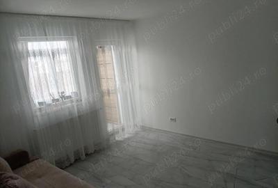 Apartament cu 3 camere decomandat în Sud - 2