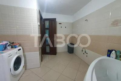 Casa 5 camere 197mp utili situata la 27km de Fagaras si 65km de Brasov - 15