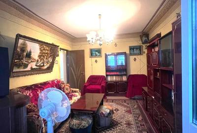 Apartament cu 3 camere semidecomandat în Casa de Cultură - 2