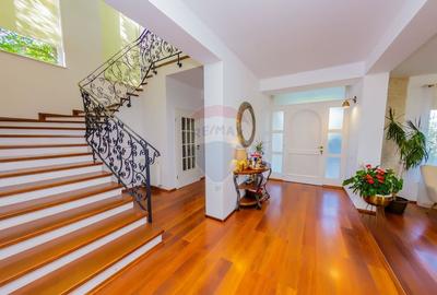 Casa eleganta in zona exclusivista, cu priveliste de vis - 7