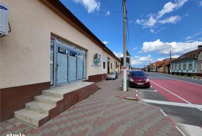 Spațiu comercial, de 75 mp, în IAR - 3