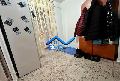 Apartament de inchiriat cu 2 camere, decomandat, 53 mp, zona - 3