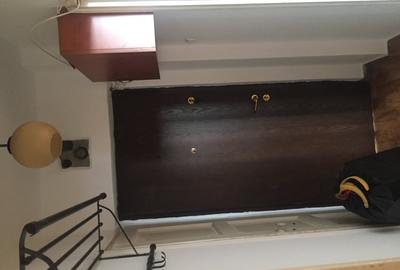 Inchiriez apartament 2 camere, super locatie Calea Victoriei - 13