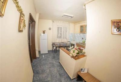 Vanzare Apartament 3 Camere Decomandat Sos.Giurgiului - 2
