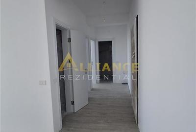 Apartament cu 3 camere decomandat în Central - 4