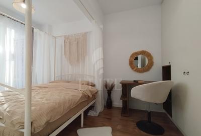 Apartament cu 2 camere semidecomandat, mobilat în Central - 9