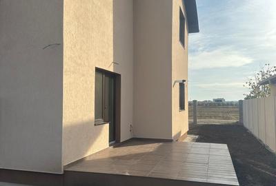 Duplex cu 3 camere cu Teren 300 Mp în Odăi - 2