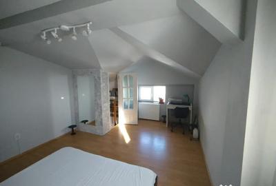 Apartament cu 2 camere nedecomandat în Port - 1