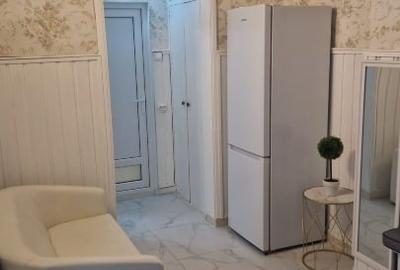 E3, apartament 2 camere decomandat, 2 balcoane, centrala, et 3 - 4