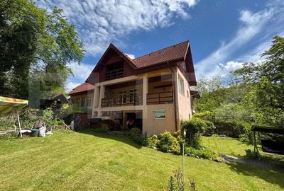 Vila de vanzare, cu 4 camere, 320 mp, zona ?uvi?a - 14