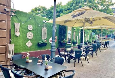 Afacere la CHEIE de VANZARE - Centrul Vechi Constanta Cafe Bar - ACCEPT SCHIMB - 7