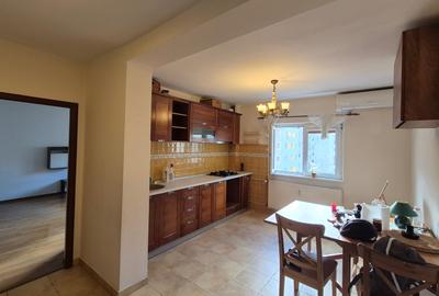 Apartament 3 Camere Decomandat • 78 mp • Lângă Parcul Sebastian • Etaj 7/8 - 3