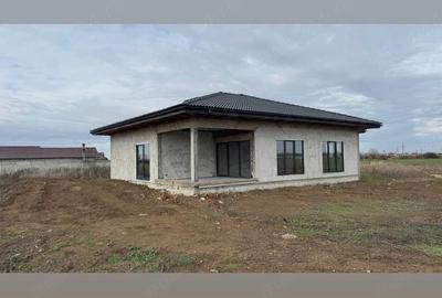 Casă cu Teren 569 Mp în Nojorid - 5