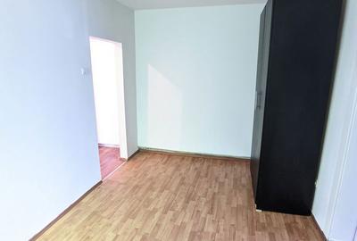 Casă cu 2 camere cu Canalizare în Gruia