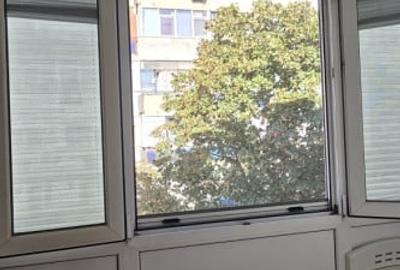 Apartament cu 3 camere, 53 mp, zona Malu Rosu - 12