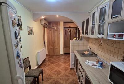 Apartament cu 2 camere decomandat, mobilat în Central - 3