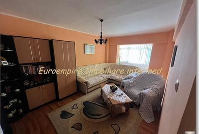 Apartament 2 camere decomandate zona Faleza Nord - 1