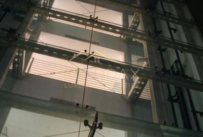 Cladire de birouri de inchiriat***Militari - 12