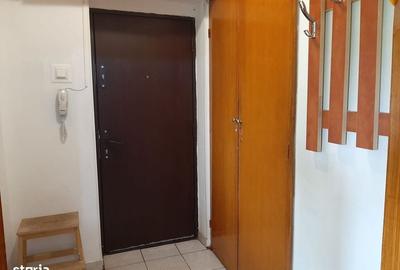 De inchiriat apartament cu 3 camere , Piata Sudului sector4 - 13