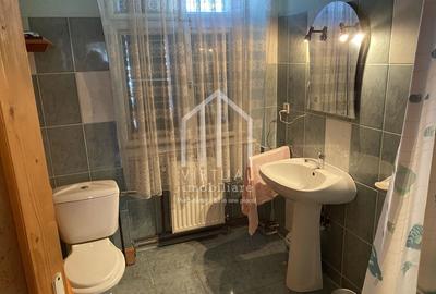 Casa de vanzare in Sibiu, cu doua apartamente - 4