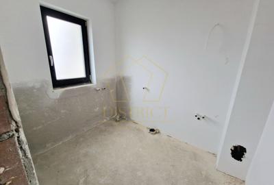 Duplex spatios despartit prin camera tehnica cu 5 camere | Urseni - 3