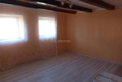 Ciclova, Casa 3 Incaperi, Zona Muntoasa, Schimb cu Gars. in ORAVITA Ciclova, Casa 3 Incaperi, Zona Muntoasa, Schimb cu Gars. in ORAVITA - 13