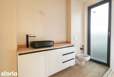 Casă cu 4 camere cu Canalizare în Primăverii - 2