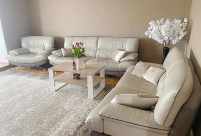 Apartament cu 4 camere decomandat în Fratelia