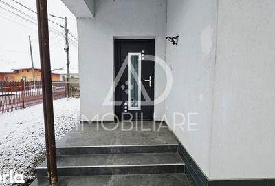 Casă cu 4 camere cu Teren 500 Mp în Central - 7
