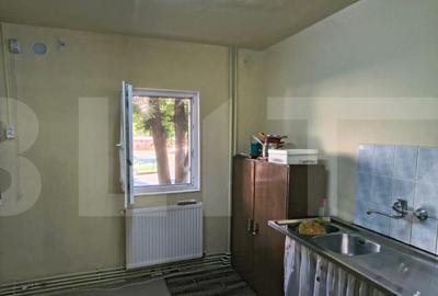 Apartament de vanzare, cu 2 camere, la parter, 54 mp, zona F - 3