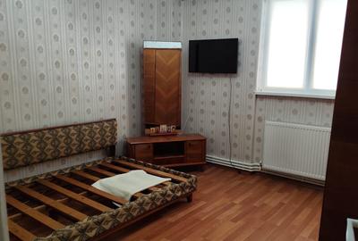 Apartament cu 3 camere decomandat în - 3