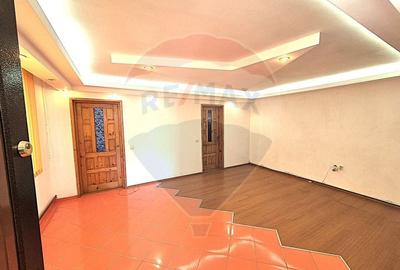 Casa / Vila de vanzare in Serbanesti - 3