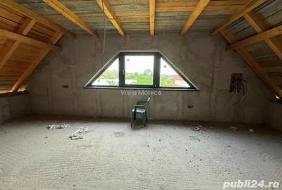 Vand casa moderna la gri - spatiu generos, materiale premium - 2