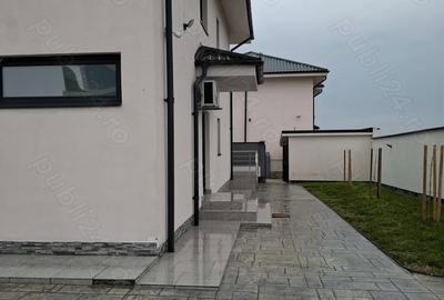 Casă cu 3 camere în Schitu - 5