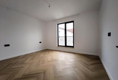 Casă cu 5 camere cu Teren 472 Mp în Ghencea - 17