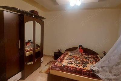 Casa individuala 4 camere si garaj in Pischia amenajata mobilata utilata pozitie excelenta - 3