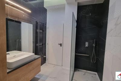 Apartament cu 4 camere în Central - 6