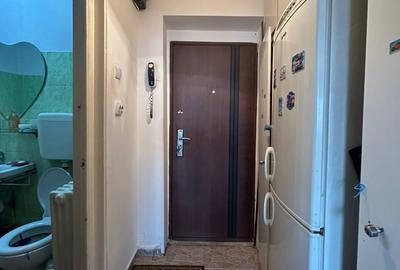 Garsoniera Titan Bloc 1978 Instalatii Sanitare Schimbate 7 Min Metrou Costin G - 5