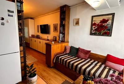 Garsonieră decomandată, mobilată în Bartolomeu