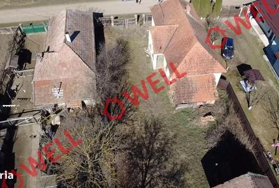 Casă cu 3 camere cu Teren 2407 Mp în Peteni - 8