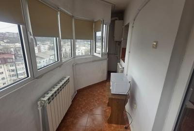 Garsonieră decomandată în Nicolina - 11