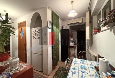 Apartament cu 2 camere decomandat, mobilat în Ghencea - 4