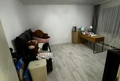 Apartament cu 3 camere decomandat în Florești - 10