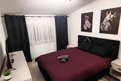 Apartament cu 3 camere decomandat, mobilat în Tractorul - 5