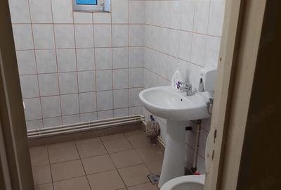 Spațiu comercial, de 58 mp, în Central - 1