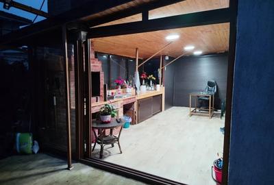 Casă individuală cu 5 camere cu Canalizare în Km 5 - 16