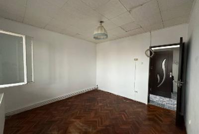 Vand apartament 2 camere pe Nicolae Balcescu etaj 9 din 9 la 66.000€ - 1